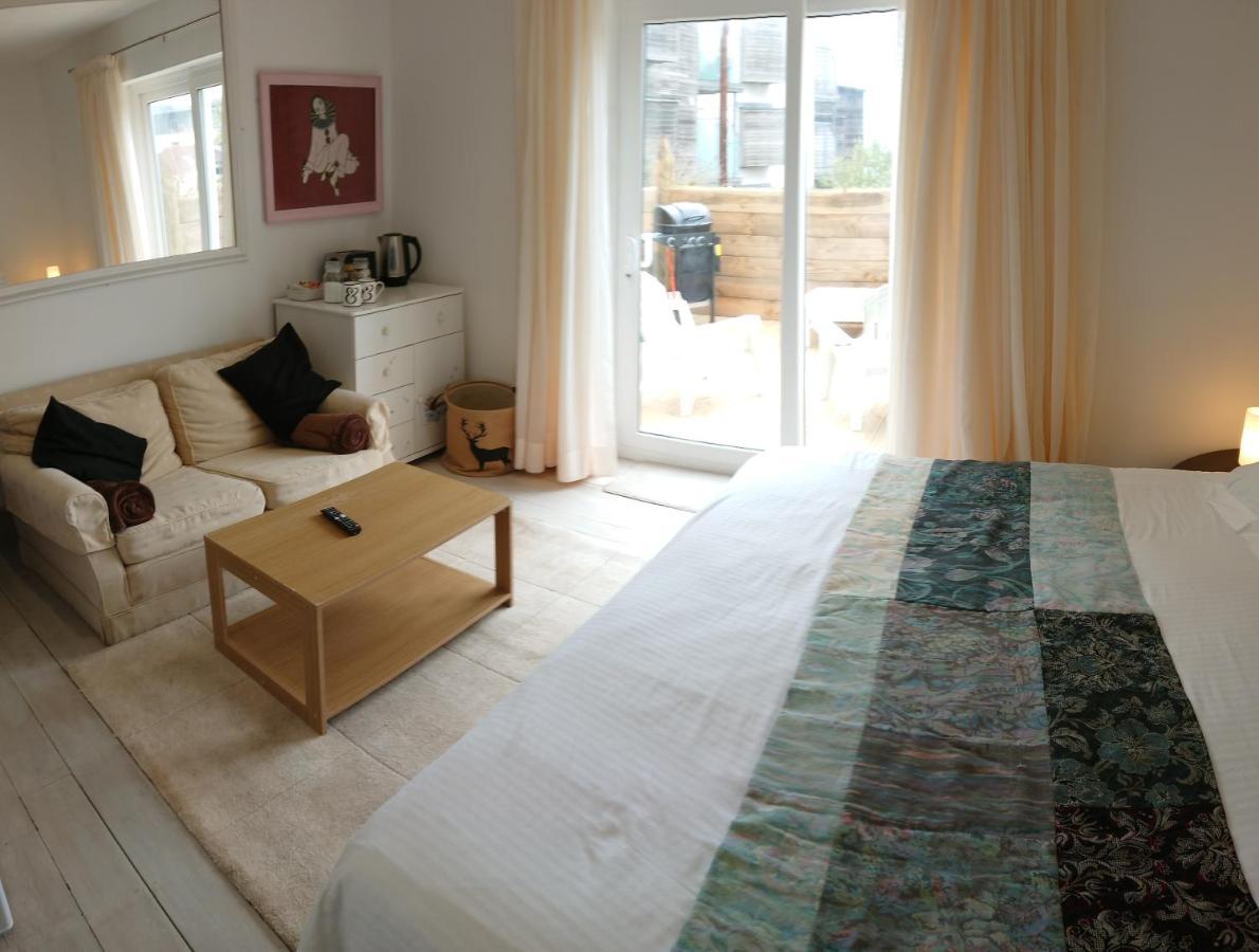 Surf Lookout - King Size En-Suite With Sea Views New Quay Εξωτερικό φωτογραφία